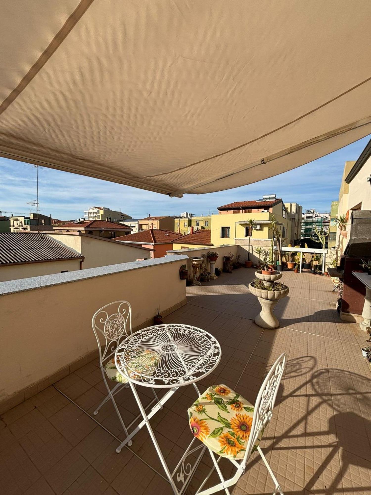 Pm 17 Via Galileo Galilei Guest House Alghero Bagian luar foto