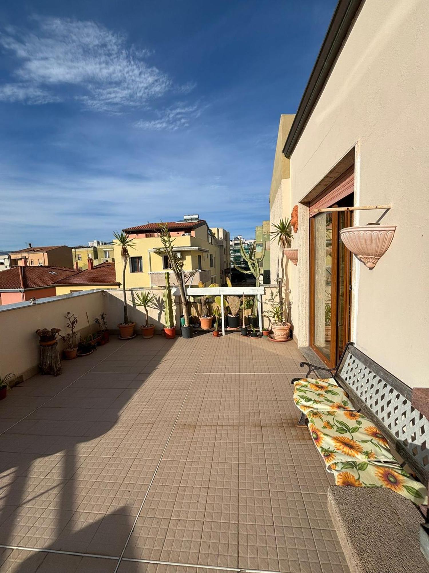 Pm 17 Via Galileo Galilei Guest House Alghero Bagian luar foto