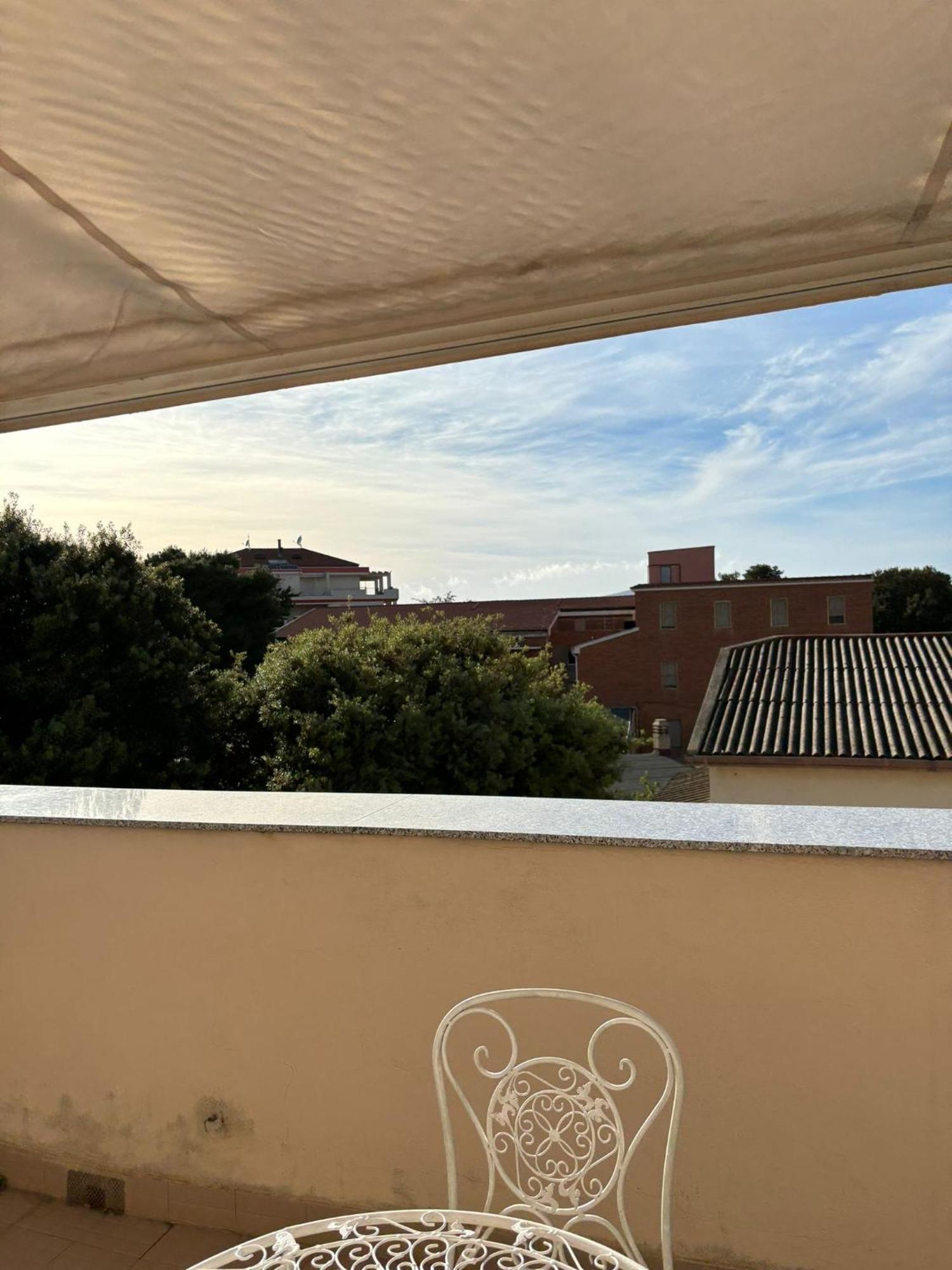 Pm 17 Via Galileo Galilei Guest House Alghero Bagian luar foto